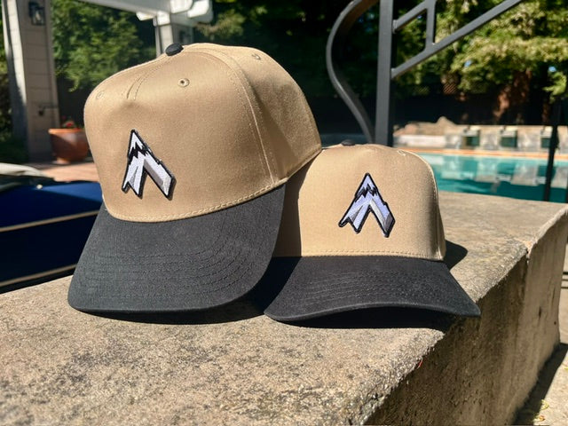 Peak Logo Cap